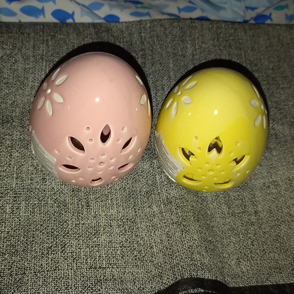 Figurines - Picture 2 of 8